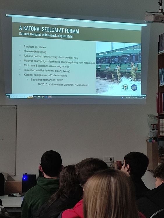Honvédségi pályaorientációs előadás
