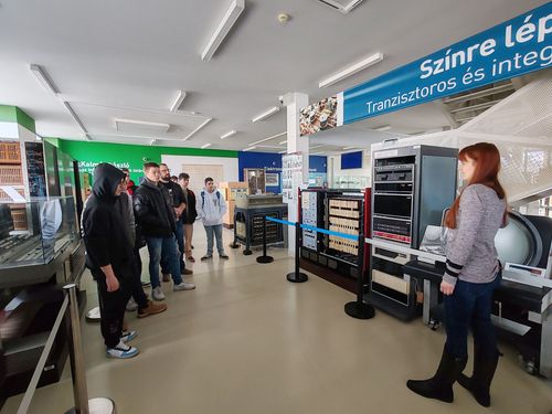 10.b osztályunkkal rendhagyó informatikatörténeti szakmai kiránduláson vettünk részt